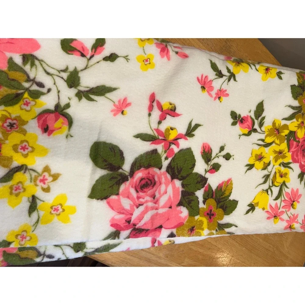 Beacon Flora Pink Yellow Floral Flowers Satin Trim Blanket Full Size 80 X 90 VTG
